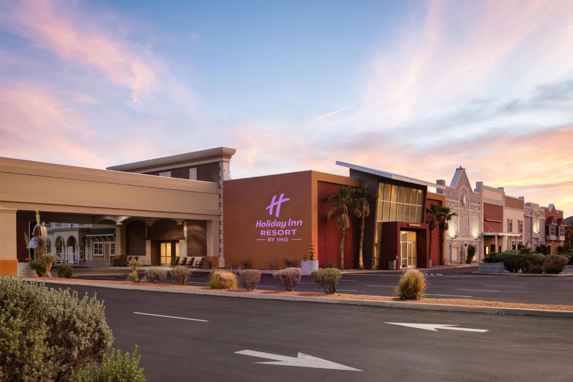 Hotel By Ihg 3*
